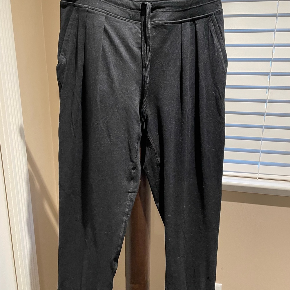 Women’s joggers